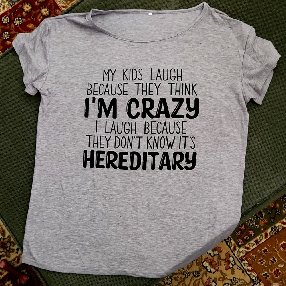 Cute grey Mom t-shirt  S6,7